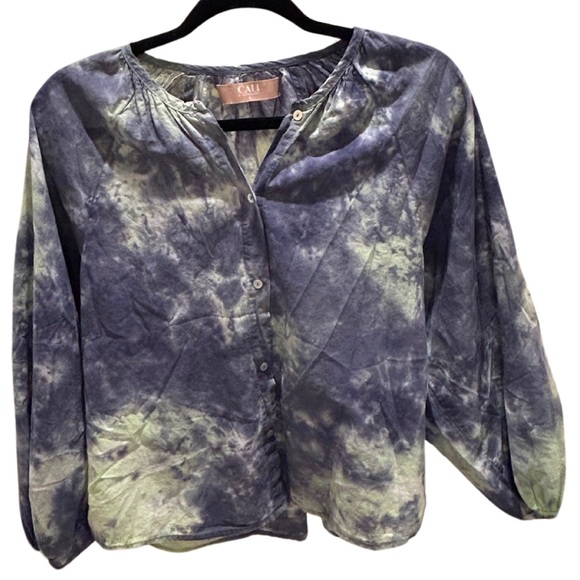 Cali Dreaming Kaya Raglan Button Down Blouse Top | Fresco Tie Dye | Size S - Picture 2 of 7